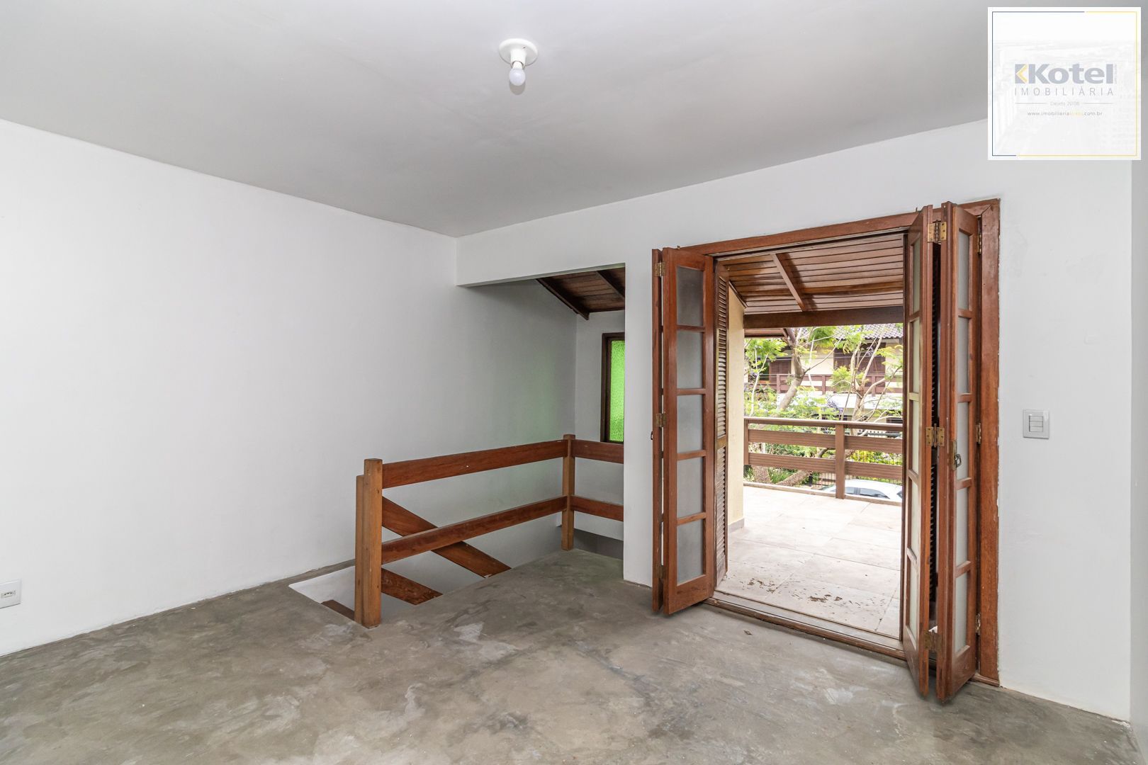 Casa no bairro Sarandi com 4 dormitórios e 4 vagas — foto 5