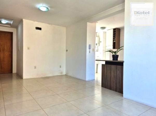 Apartamento de 2 dormitórios e vaga DESOCUPADO