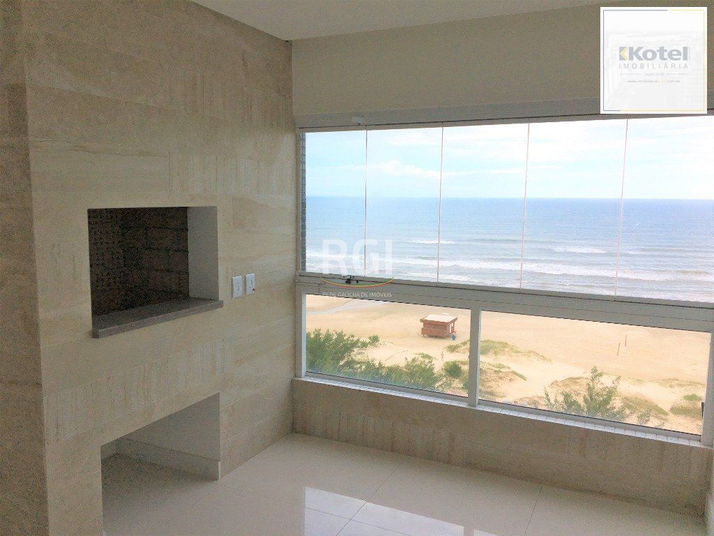 Apartamento para Venda - 168.01m², 4 dormitórios, sendo 3 suites, 2 vagas - Centro