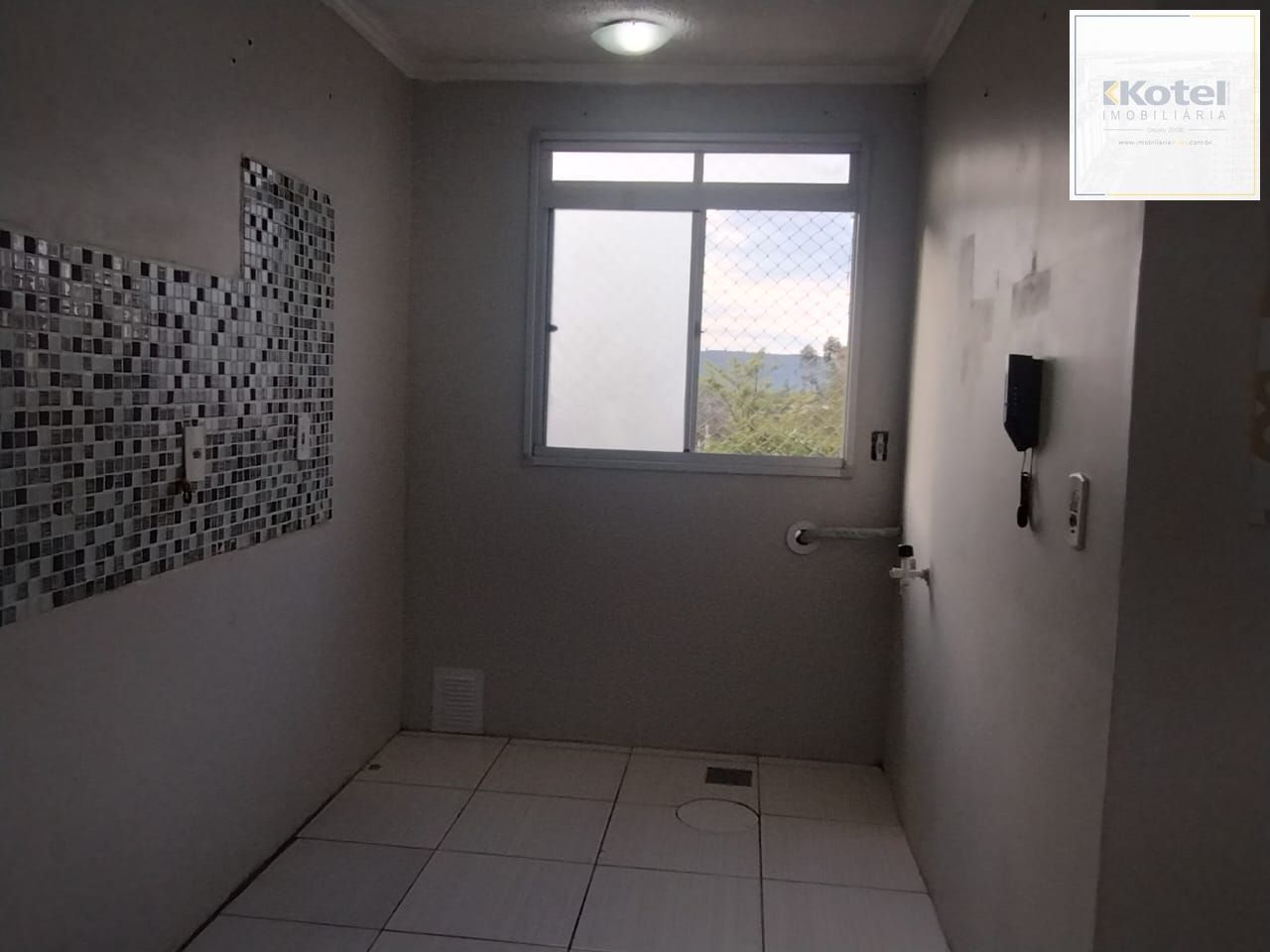 APTO DE 02 DORMITÓRIOS . 01 VAGA ESCRITURADA DESCOBERTA, DESOCUPADO , PODE RECEBER FINANCIAMENTO — foto 2
