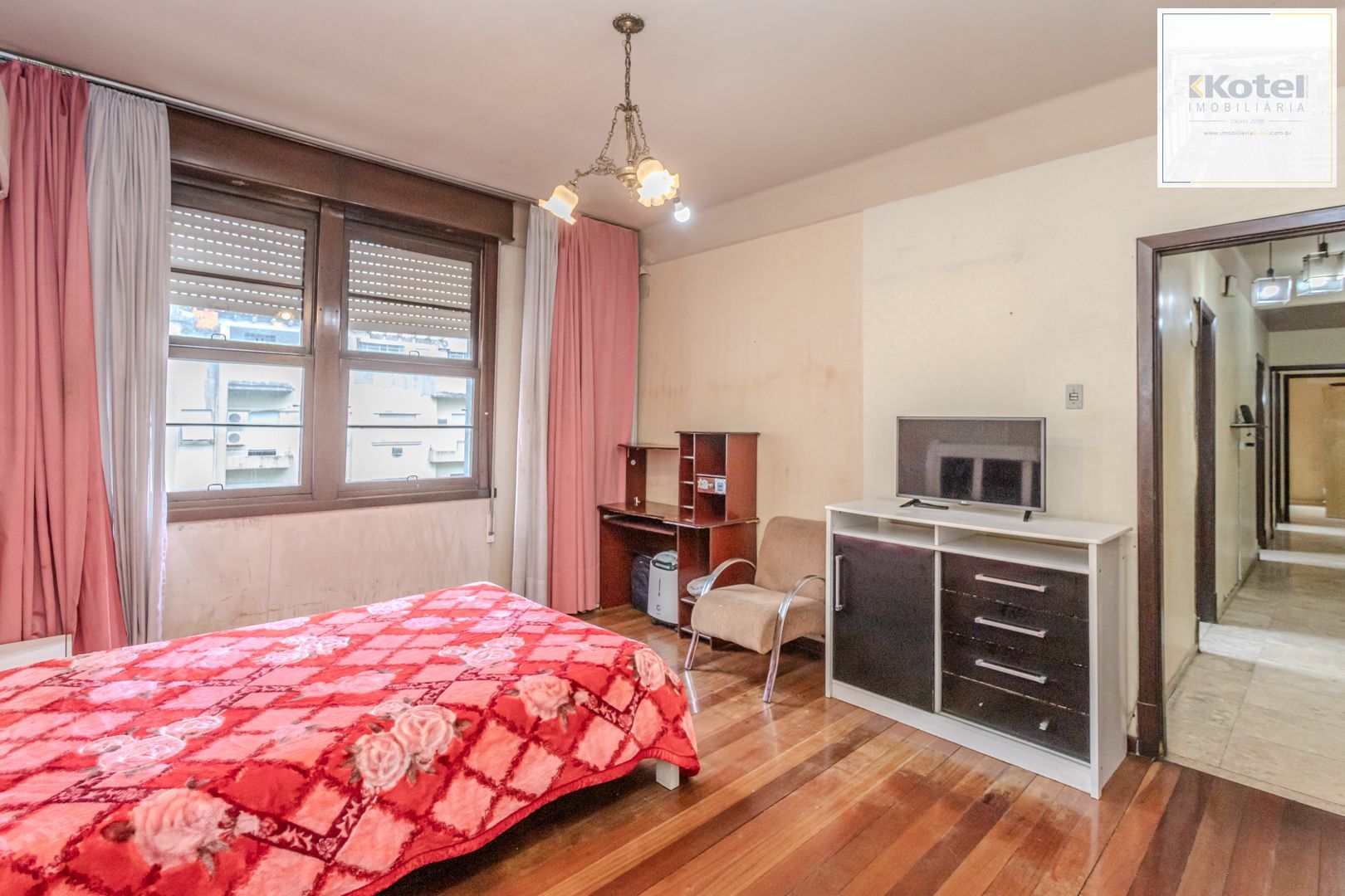 Apartamento no Centro de 4 dormitórios com 120m²
