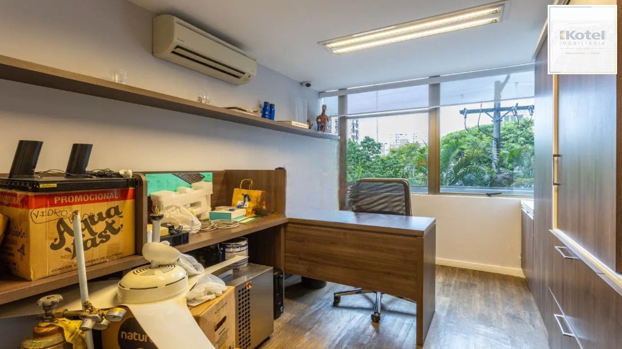 Conjunto Comercial 10 quartos à venda, 240m², Santana - Porto Alegre