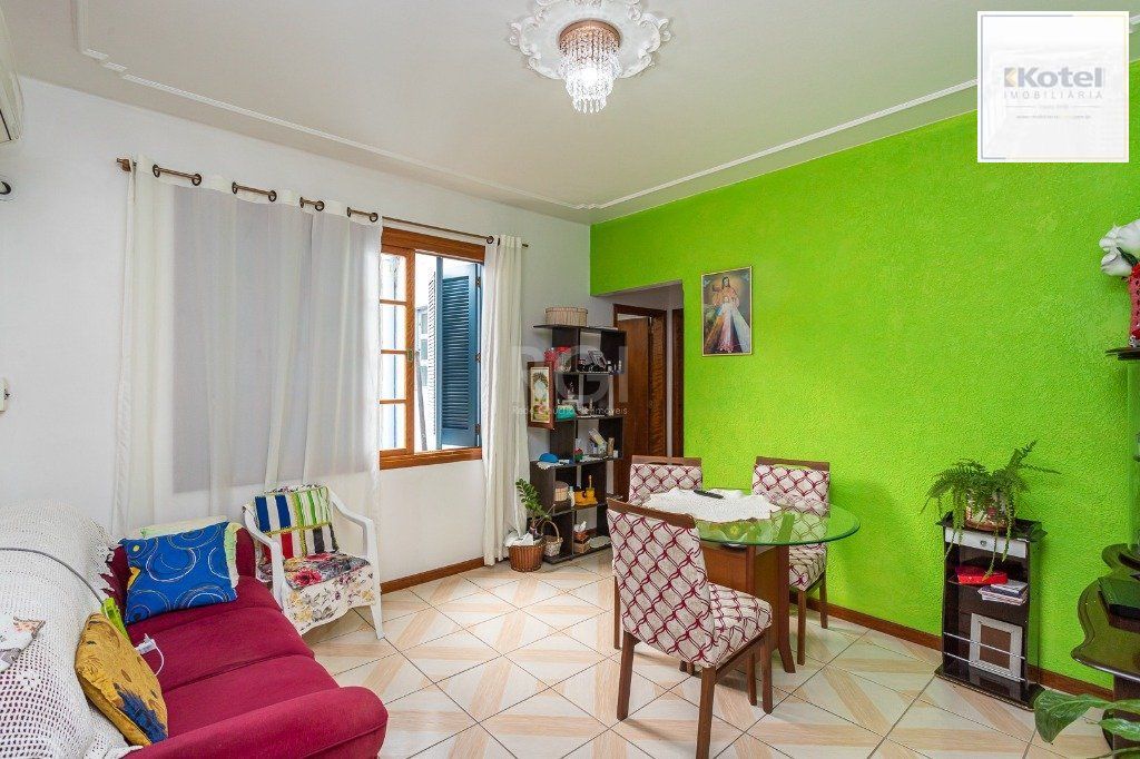 Apartamento de 2 dormitórios no Menino Deus