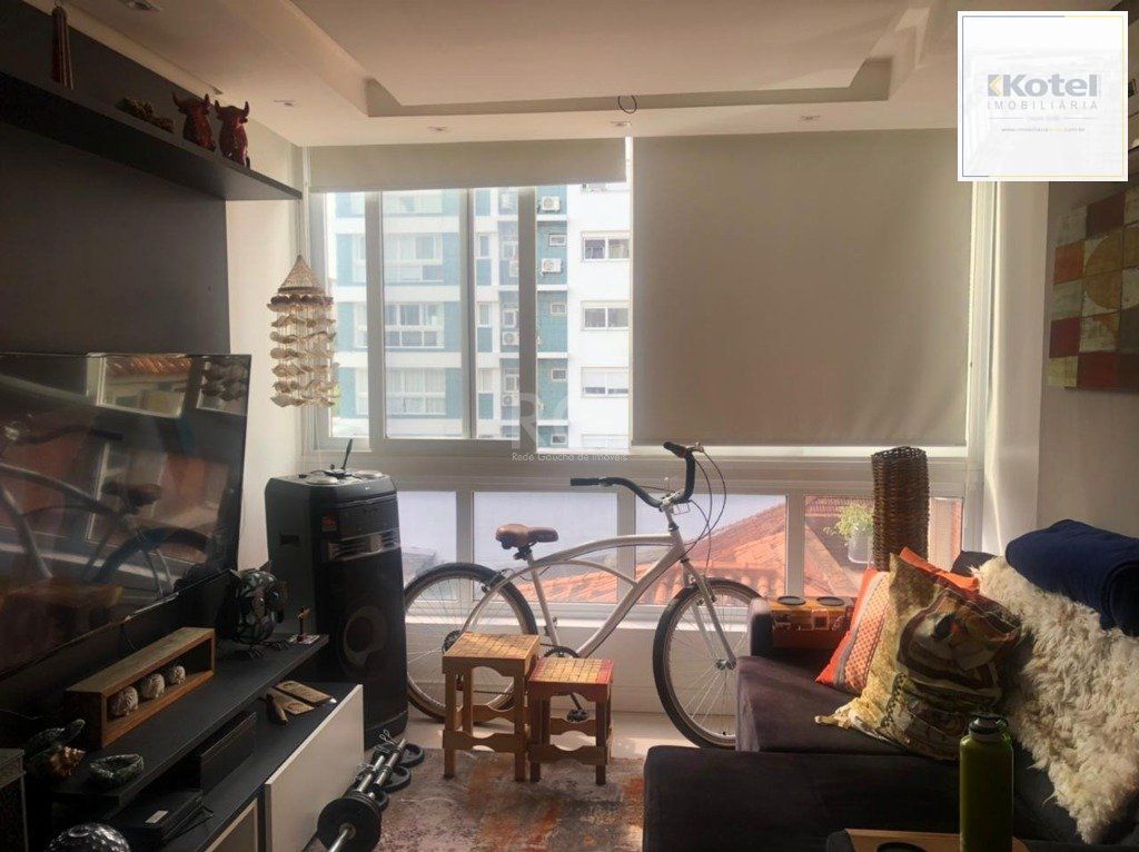 Apartamento para Venda - 60.41m², 2 dormitórios, sendo 1 suites, 1 vaga - Tristeza — foto 2