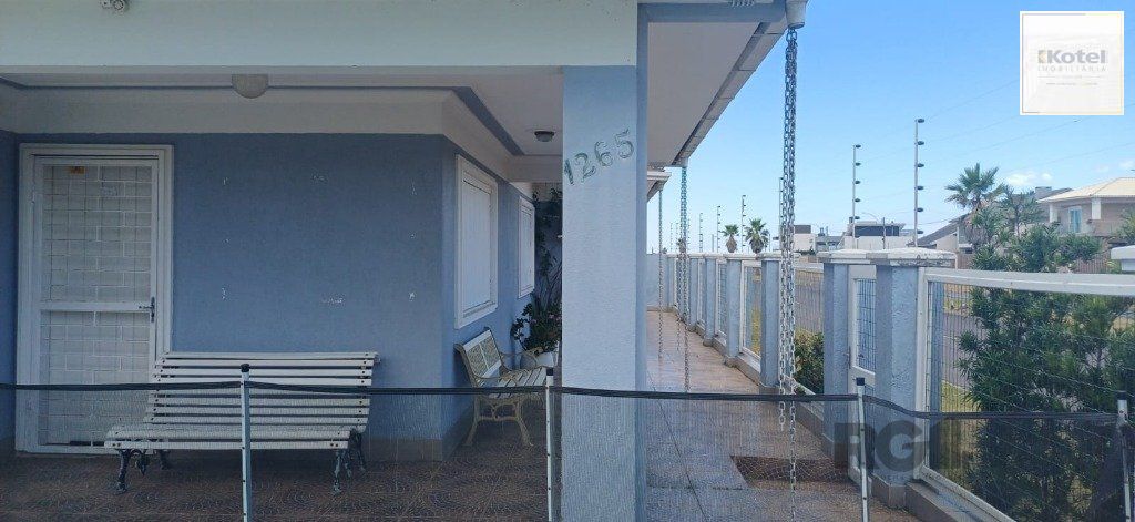 Ótima casa com 4 dormitórios na Praia de Atlântida Sul (Osório-RS) — foto 4