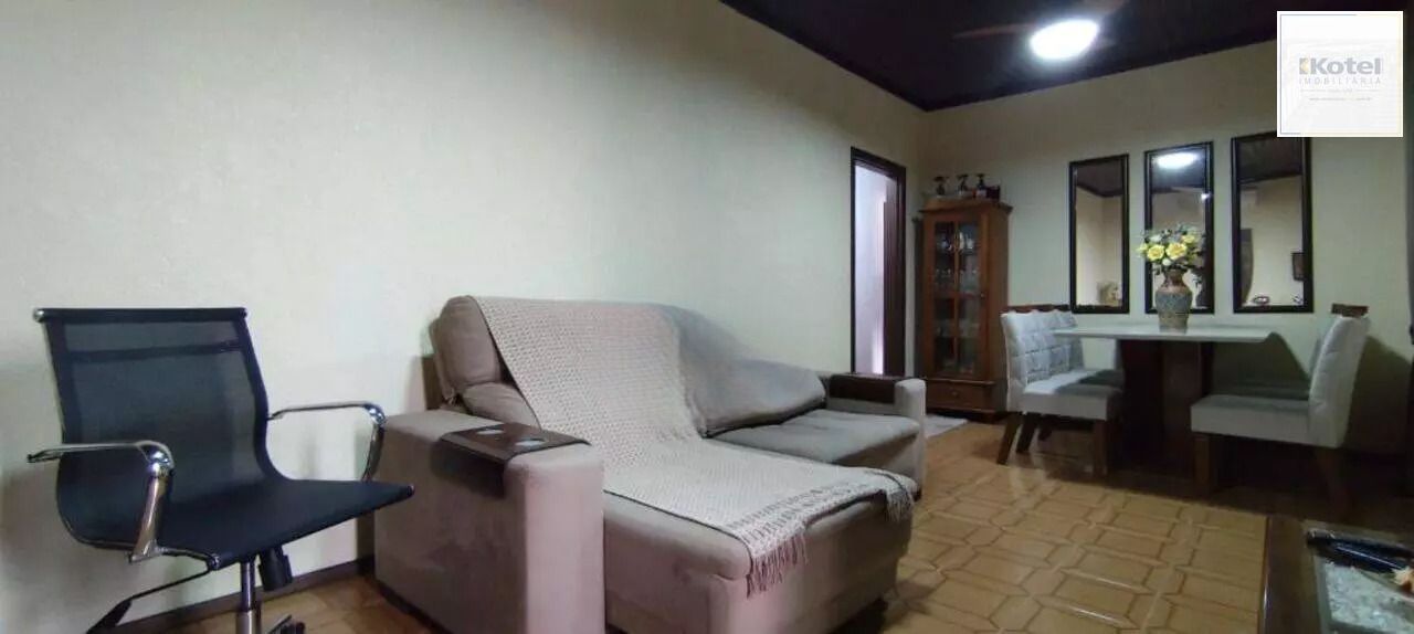 Casa 3 quartos à venda, 126m², Sumaré - Alvorada
