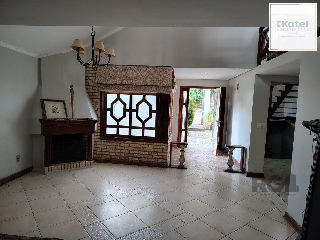 Casa sobrado com 300m² na Vila Nova de 3 dormitórios e 4 vagas — foto 5