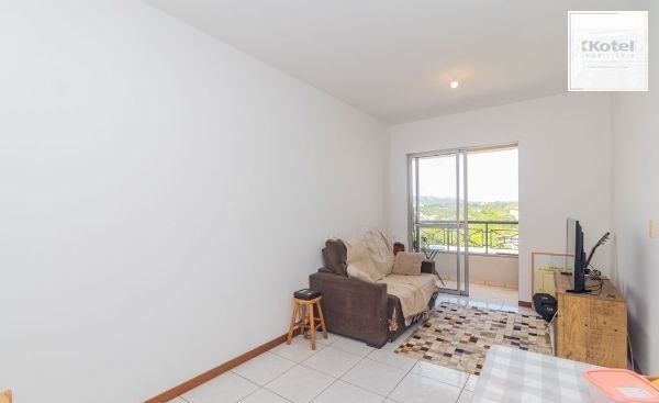 Apartamento na Cavalhada de 2 dormitórios e vaga — foto 2