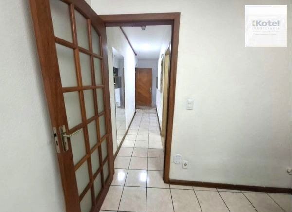 Sala / Apartamento no Centro com 35m²