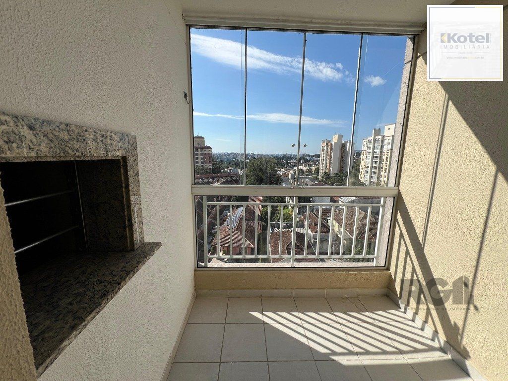 Apartamento no Teresópolis de 3 dormitórios e 2 vagas