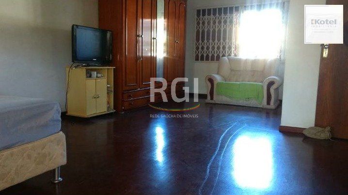 Casa para Venda - 300m², 4 dormitórios, 4 vagas - Nonoai — foto 5