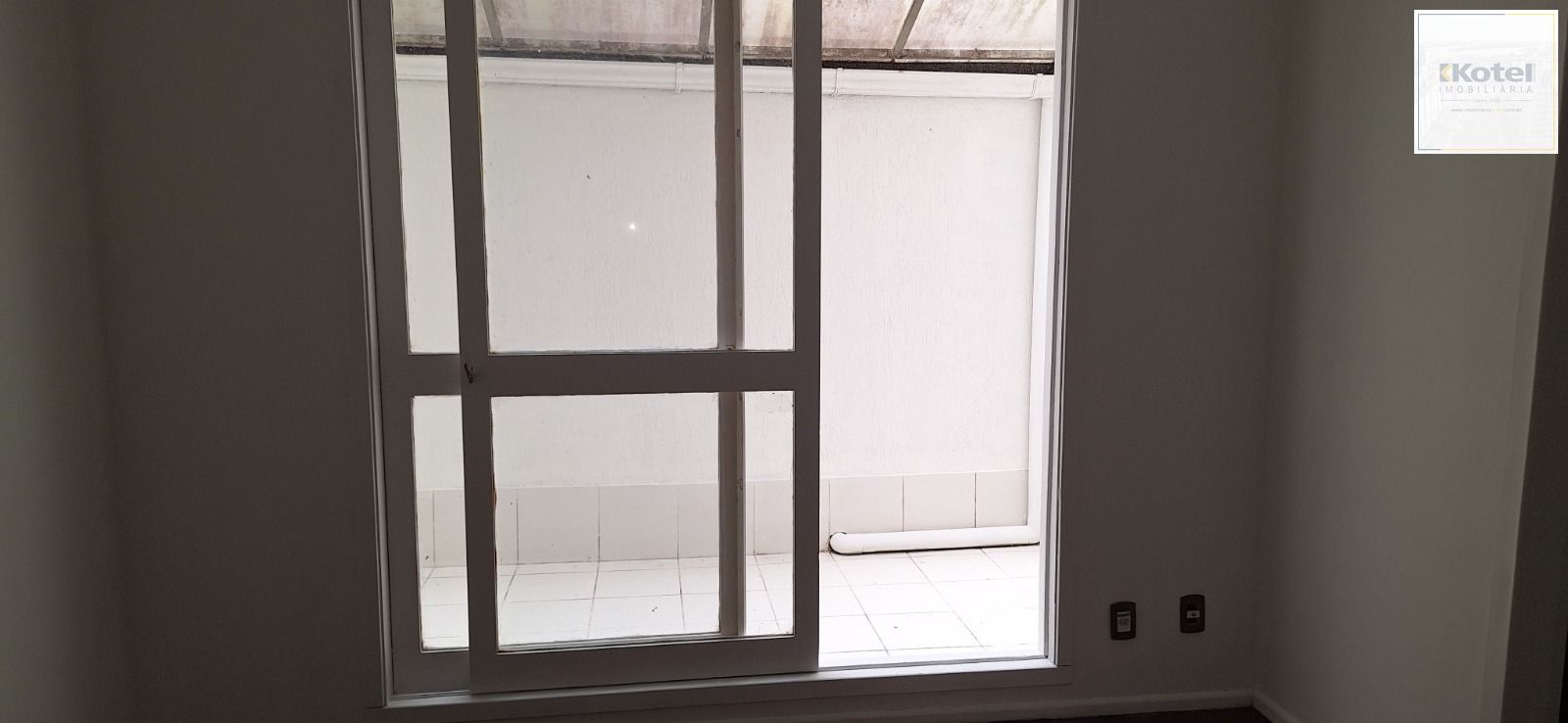 Apartamento à venda com 44m², 1 quarto e 1 vaga — foto 2