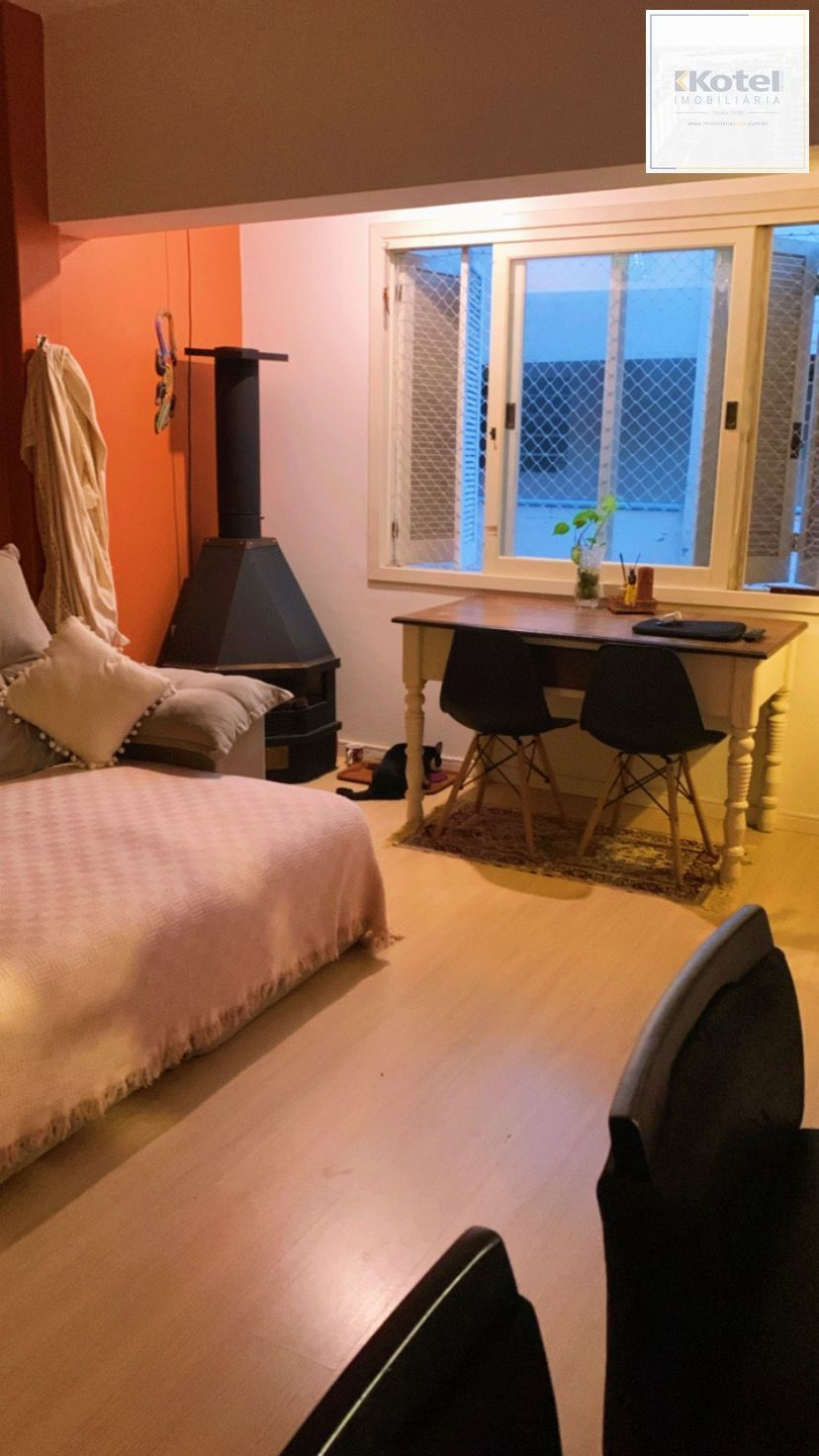 Apartamento no bairro Floresta de 1 dormitório — foto 3