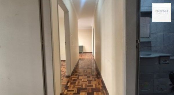 Apartamento no bairro Medianeira de 3 dormitórios DESOCUPADO — foto 4