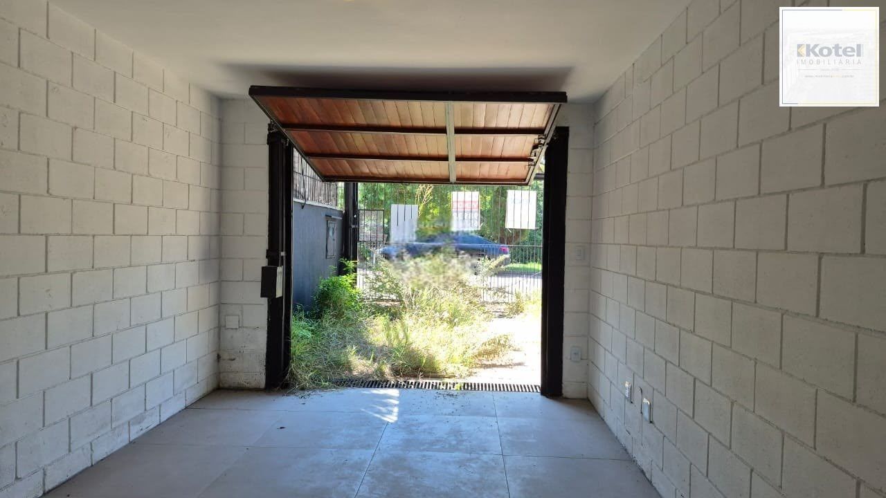Apresentamos esta excelente casa no bairro Jardim Itu, em Porto Alegre, com 175m² privativos, perfeita para quem busca amplitude, conforto e qualidade de vida em uma região tranquila e valorizada.