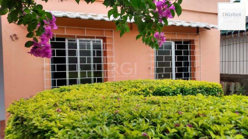 Casa para Venda - 90m², 3 dormitórios, sendo 1 suites, 1 vaga - Passo das Pedras