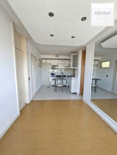 Apartamento no Sarandi de 2 dormitórios e vaga semi mobiliado DESOCUPADO — foto 4