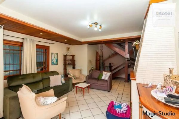 Casa sobrado a Venda de 5 Quartos, 1 Suite e 4 Vagas de Garagem com 235M²privt. — foto 2