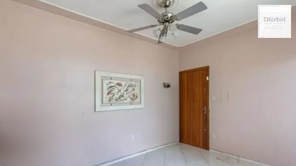 Apartamento no bairro Rio Branco de 2 dormitórios — foto 2