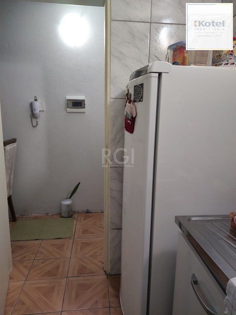 Apartamento 01 dormitório, térreo, no bairro Jardim Carvalho, em Porto Alegre, RS. — foto 3