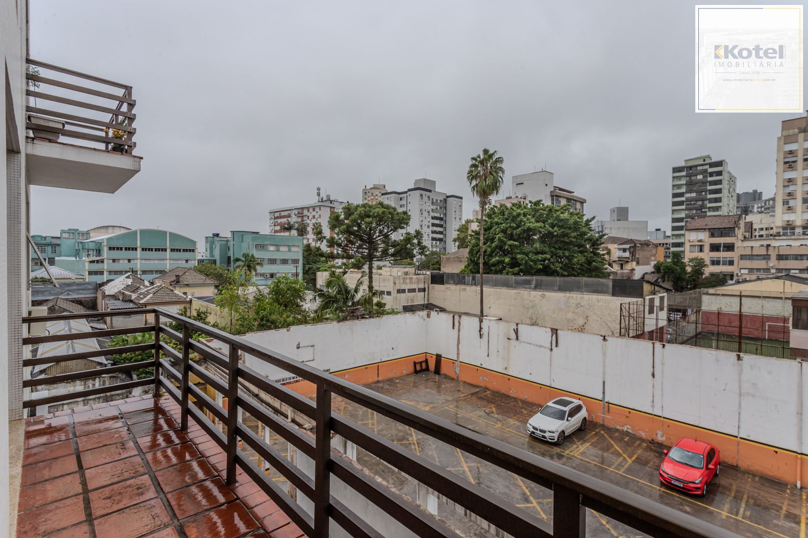 Apartamento no bairro Floresta de 3 dormitórios e vaga DESOCUPADO — foto 2