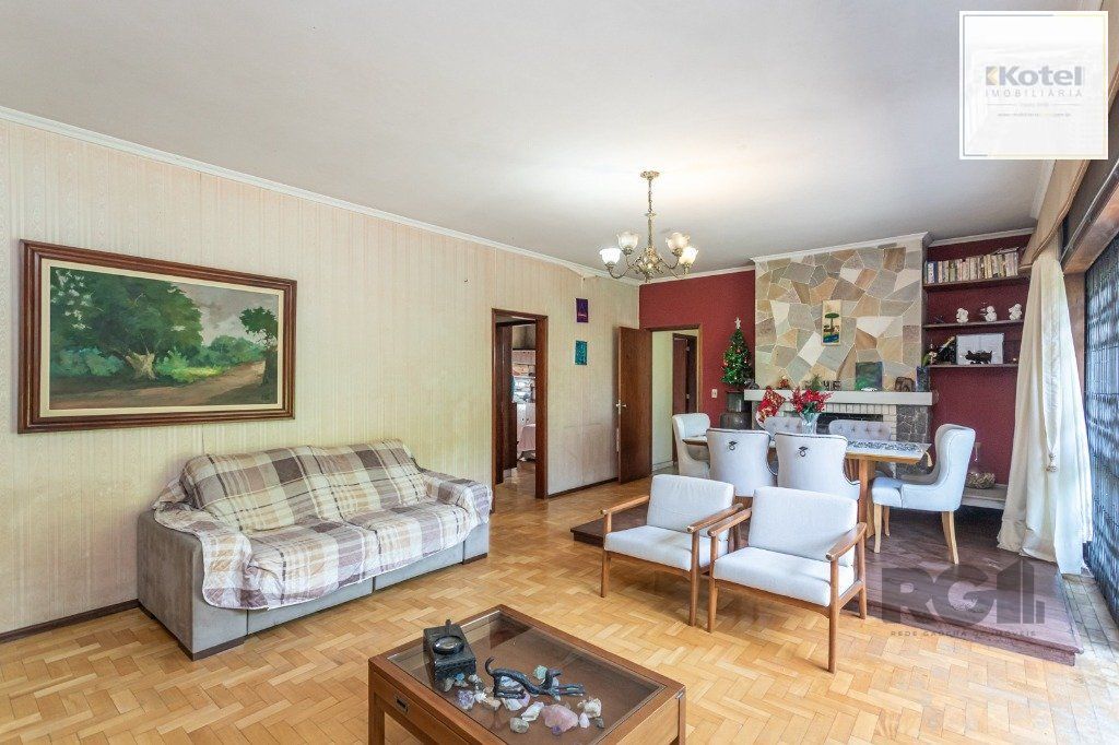 Casa 3 quartos à venda, 387m², Vila Ipiranga - Porto Alegre