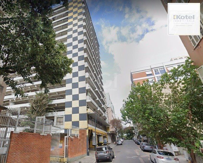 Box de garagem no Edifício Gigante no Centro — foto 3