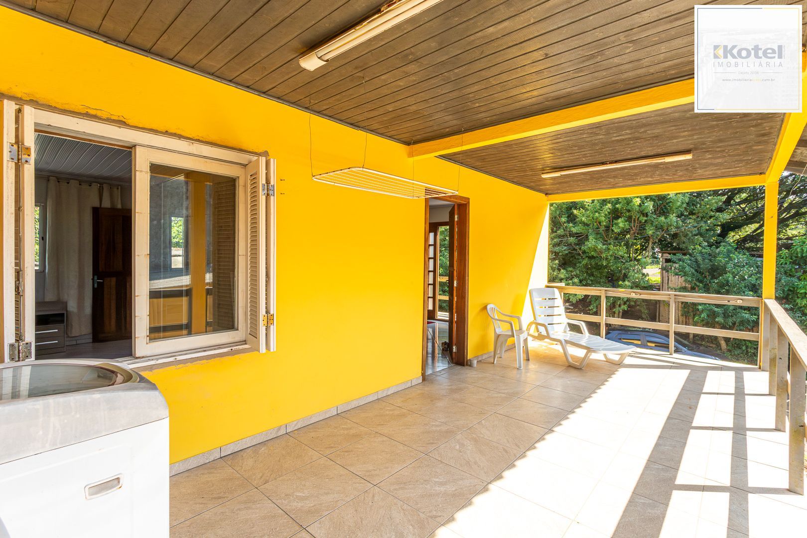 Casa sobrado em Viamão com loja e apartamento