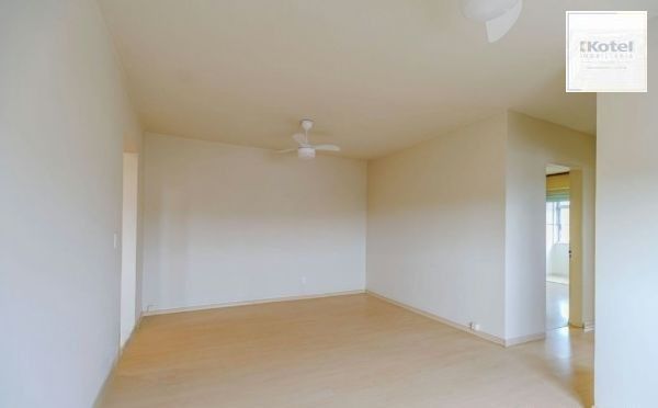 Apartamento na Medianeira de 2 dormitórios e vaga DESOCUPADO — foto 3