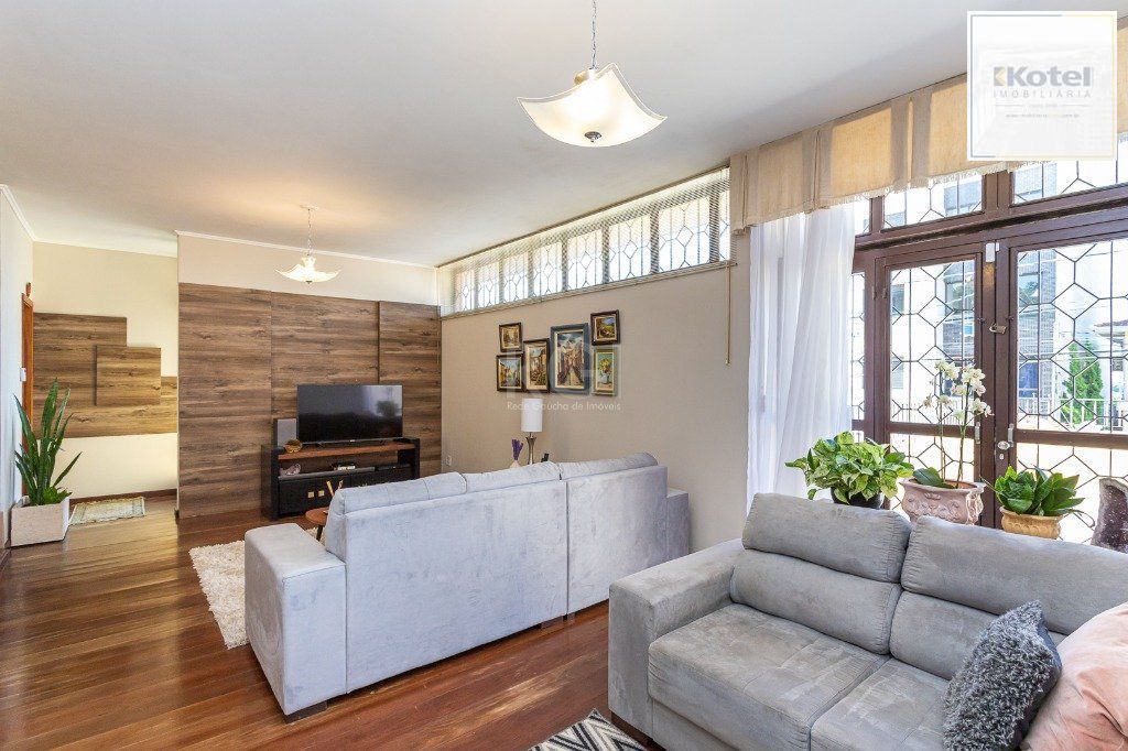 Casa no bairro Petrópolis de 3 dormitórios — foto 4