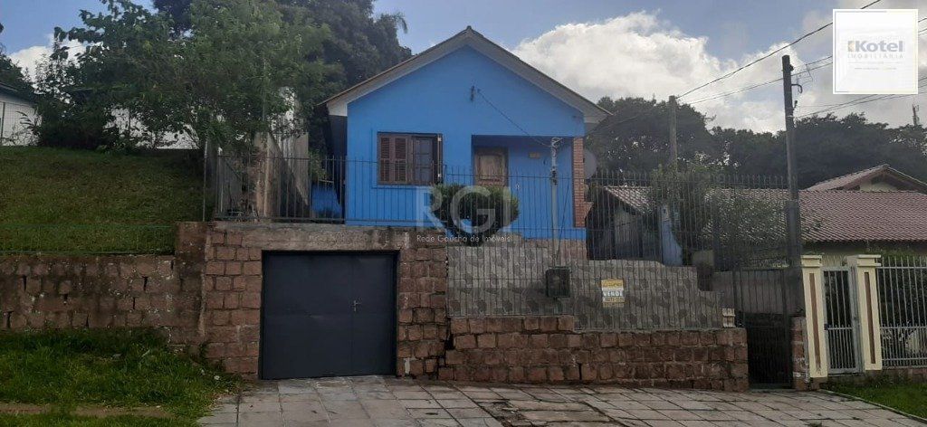 Casa para Venda - 68m², 2 dormitórios, 1 vaga - Belém Novo — foto 2