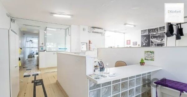 Casa no bairro Petrópolis de 3 dormitórios e 2 vagas — foto 3