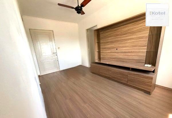 Apartamento no Alto Petrópolis de 1 dormitório e vaga DESOCUPADO