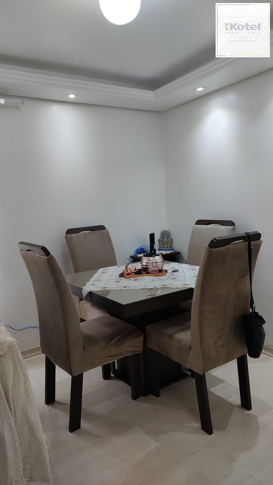 APTO COM 3 DORMITORIOS E BOX — foto 4