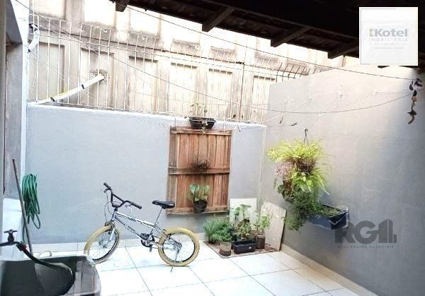 Apartamento de 2 dormitórios e vaga no Jardim Lindóia Desocupado