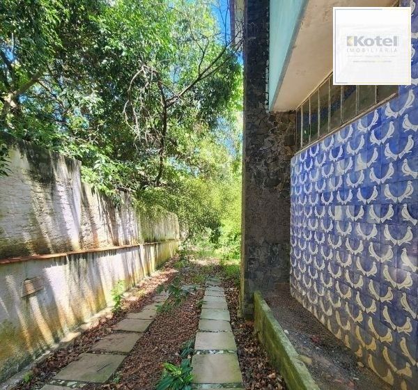 Terreno no bairro Petrópolis com 733m² — foto 4