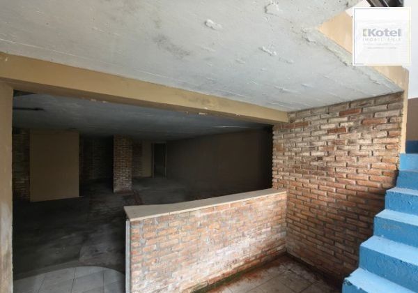 PRÉDIO COMERCIAL COM LOJA A VENDA NA BENJAMIN CONSTANT