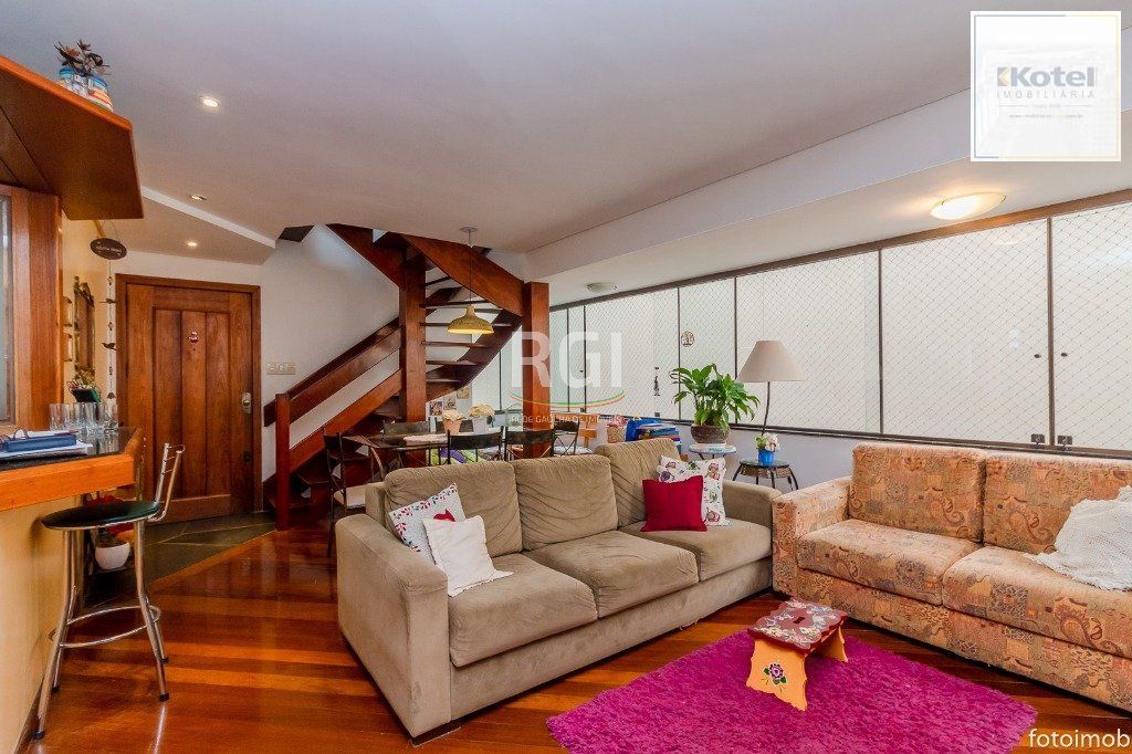 Cobertura para Venda - 248.34m², 3 dormitórios, sendo 1 suites, 3 vagas - Petrópolis — foto 5
