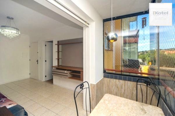 Apartamento de 2 dormitórios SEMI MOBILIADO / DESOCUPADO — foto 5