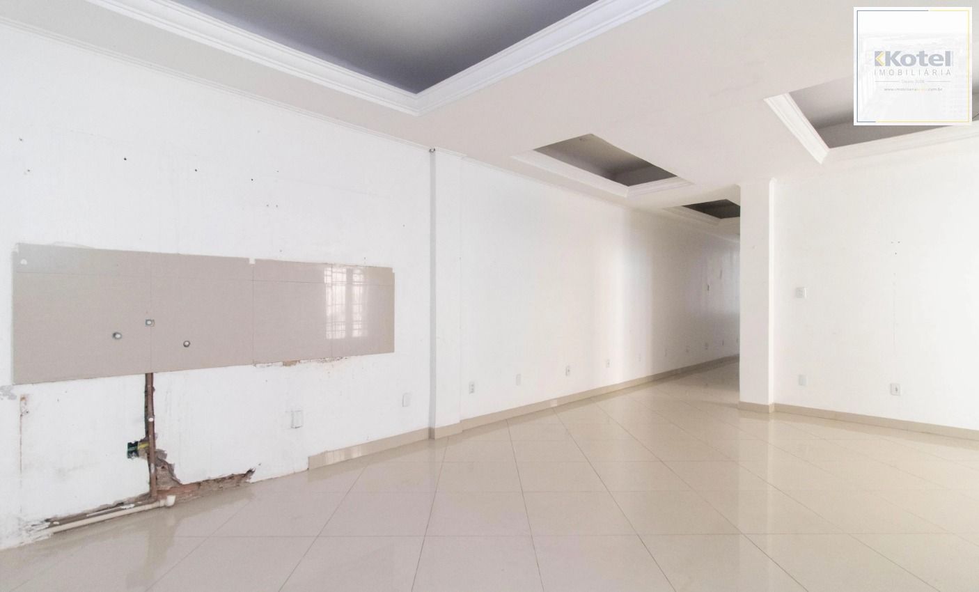 Apartamento no Centro com 121m² DESOCUPADO