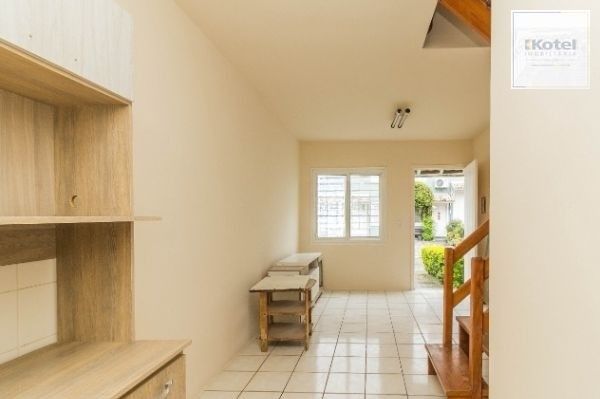 Casa sobrado em condominio fechado de 2 dormitórios e vaga