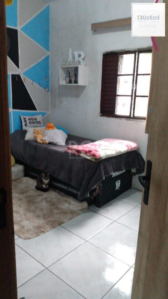 Casa para Venda no Centro de Viamão de 3 dormitórios e vaga