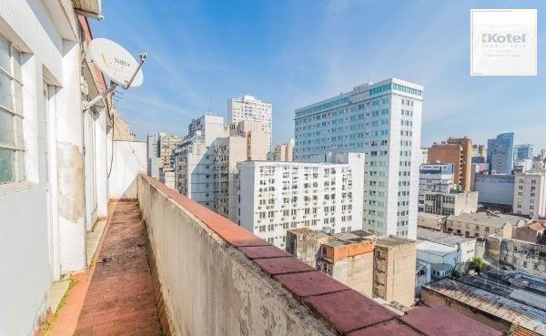 Apartamento no Centro de 3 dormitórios DESOCUPADO