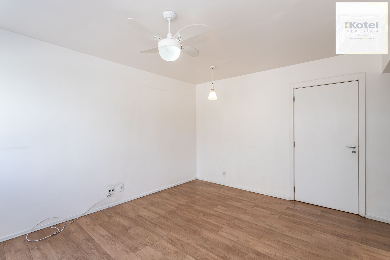 Apartamento, 3 quartos, à venda, 70 m², Passo da Areia - Porto Alegre — foto 2