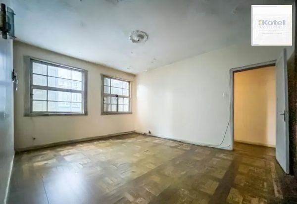 Apartamento no Bom Fim de 3 dormitórios DESOCUPADO — foto 4