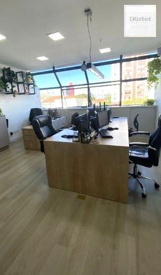 Sala comercial no bairro Petrópolis MOBILIADA com vaga — foto 4