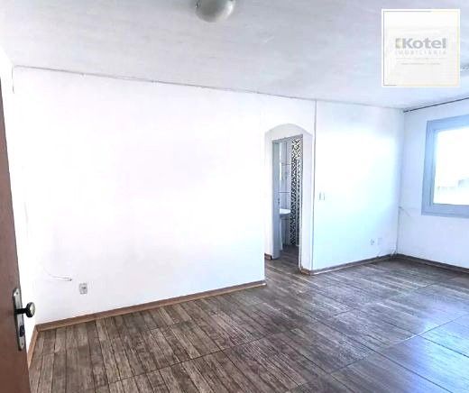 Apartamento de 2 dormitórios, no bairro Teresópolis *vaga DESOCUPADO — foto 5