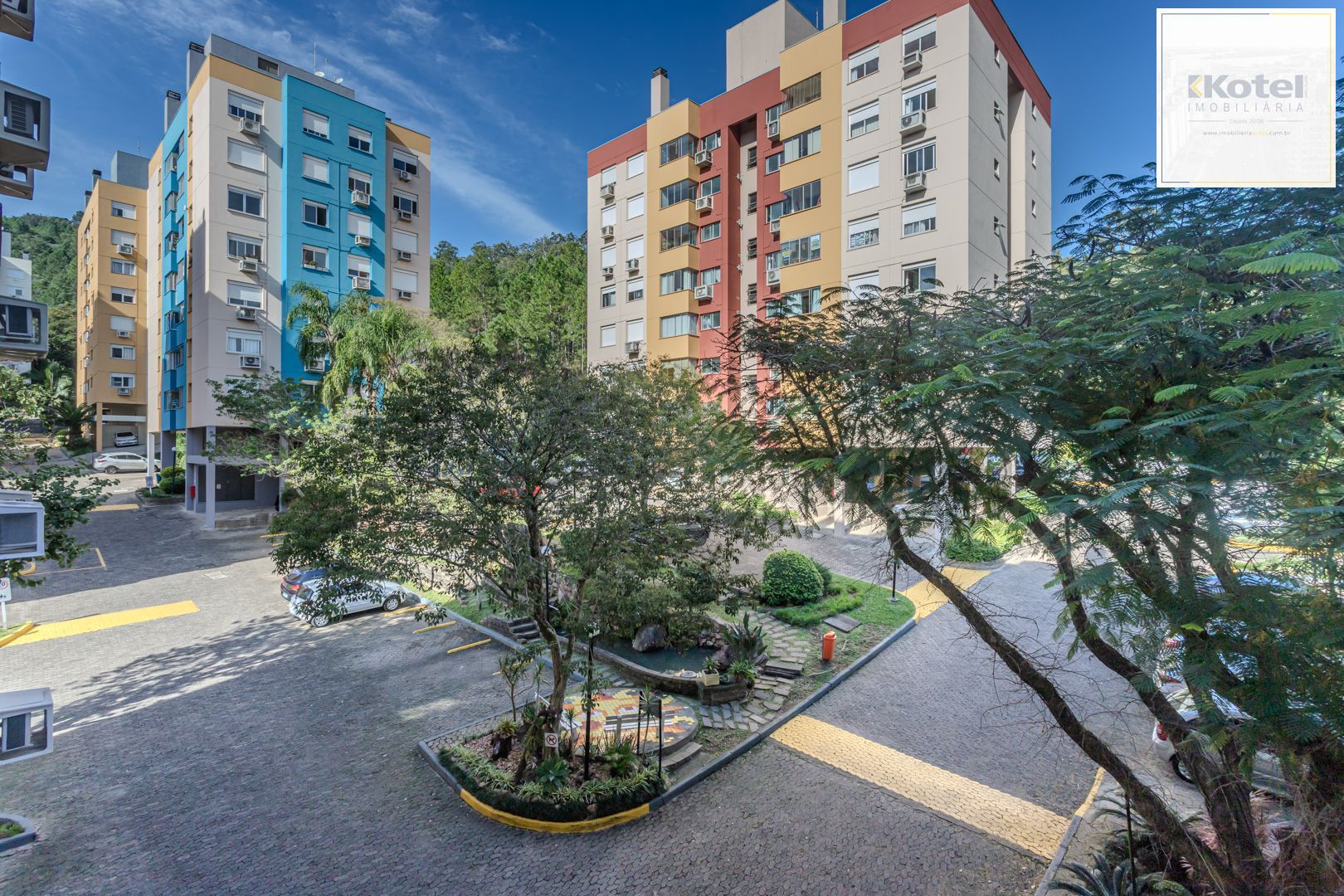 Apartamento bairro Nonoai de 3 dormitórios vaga e infra