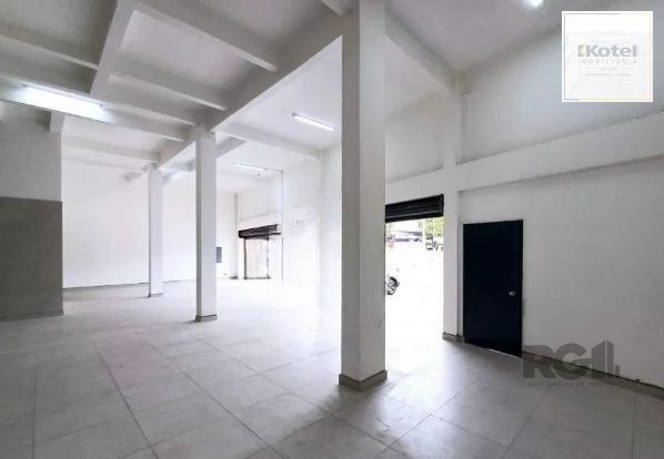 Libertas imobiliária aluga loja na Av. Assis Brasil com 530m²-Passo D`areia — foto 4