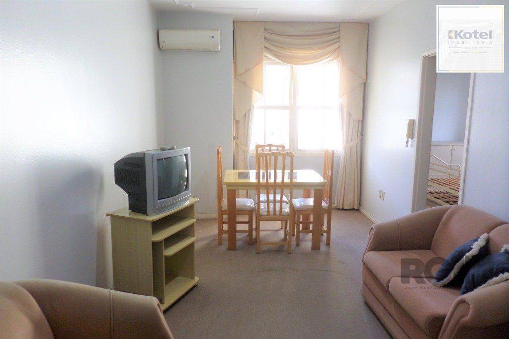 Apartamento no bairro Santa Cecilia de 2 dormitórios DESOCUPADO